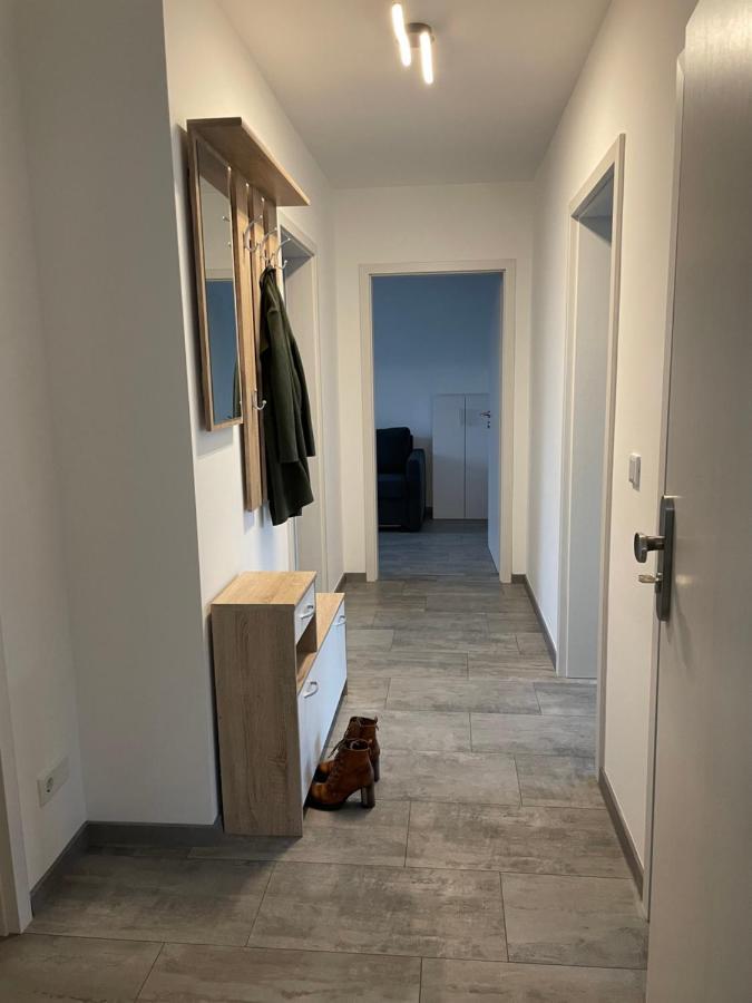 Messe- Und Ferienwohnung Feucht Bagian luar foto